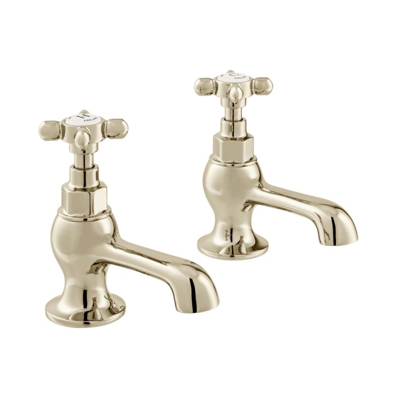 Basin
Pillar Taps