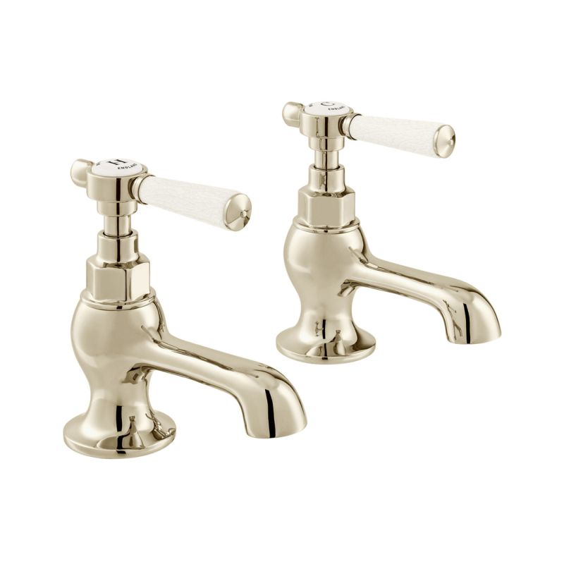 Basin
Pillar Taps