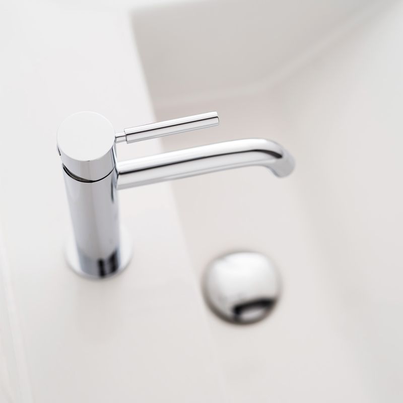 Slimline Mono
Basin Mixer
+ Universal Waste